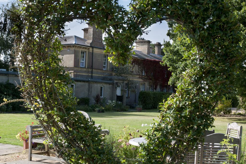 Albert Cottage Hotel East Cowes Exterior photo